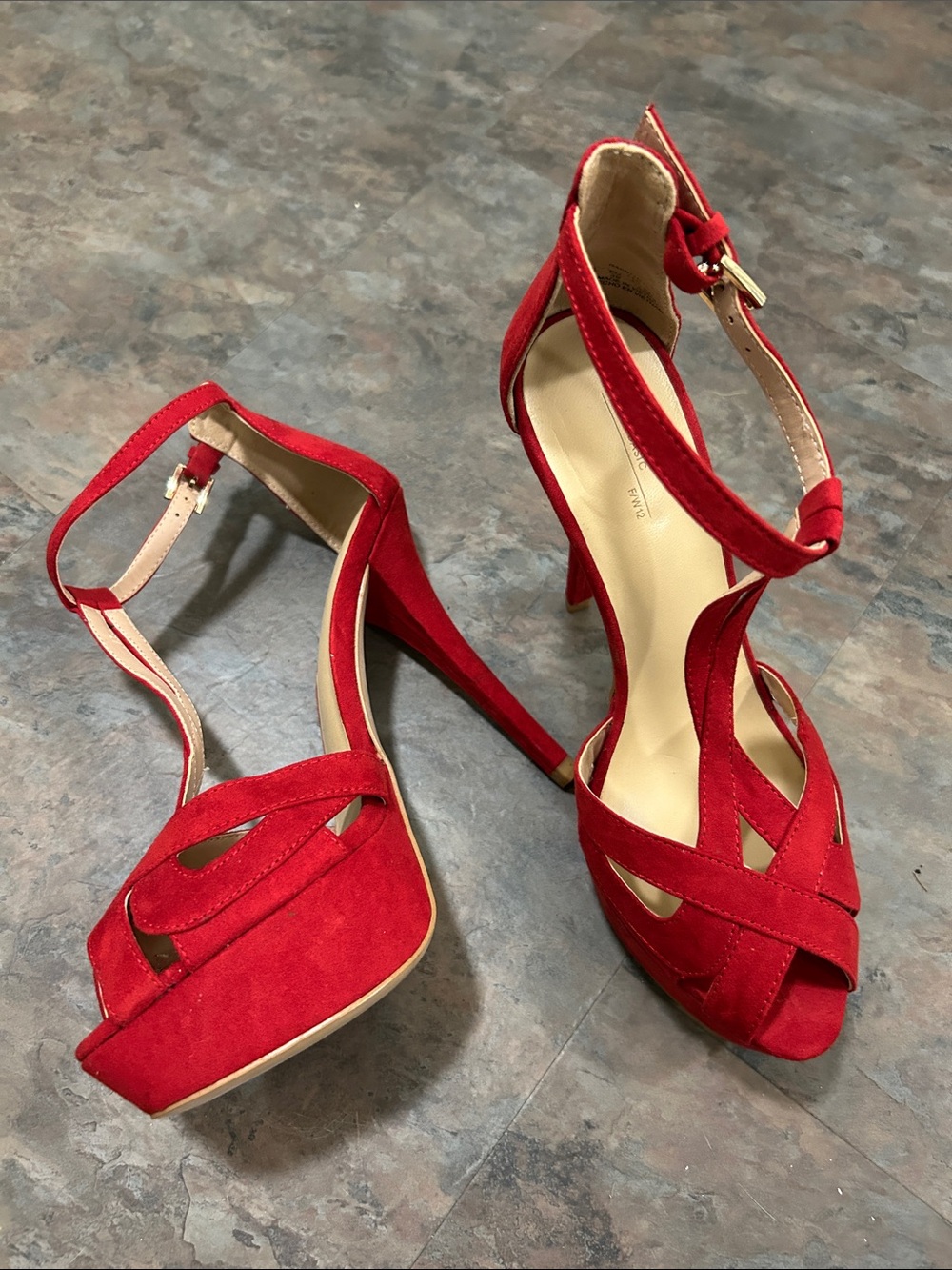 Zara Red Strappy High Heel Sandals BRAND NEW Size 8 UNUSED UNWORN RARE SOLD OUT